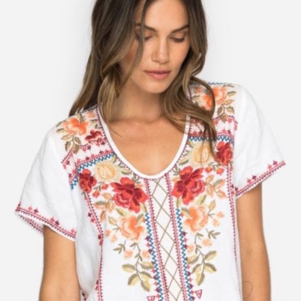 JOHNNY WAS white floral embroidered tunic top